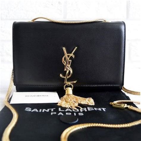 Женские сумки Yves Saint Laurent .